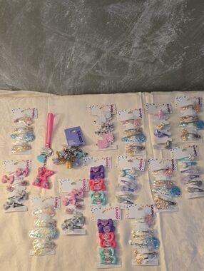 16 Claire's Pastel Hair Clip & Bow Assortment & Key Rings New